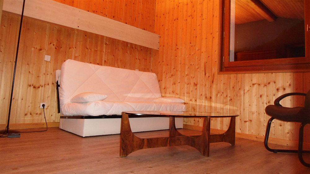Les Moineaux Hotel Bellevaux Luaran gambar