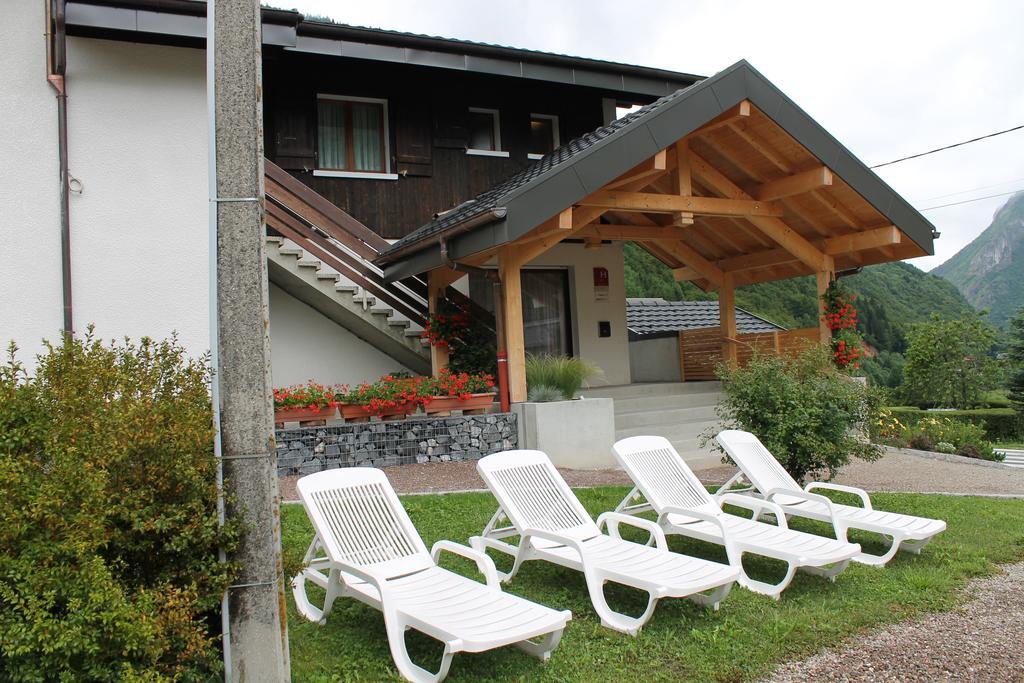 Les Moineaux Hotel Bellevaux Luaran gambar