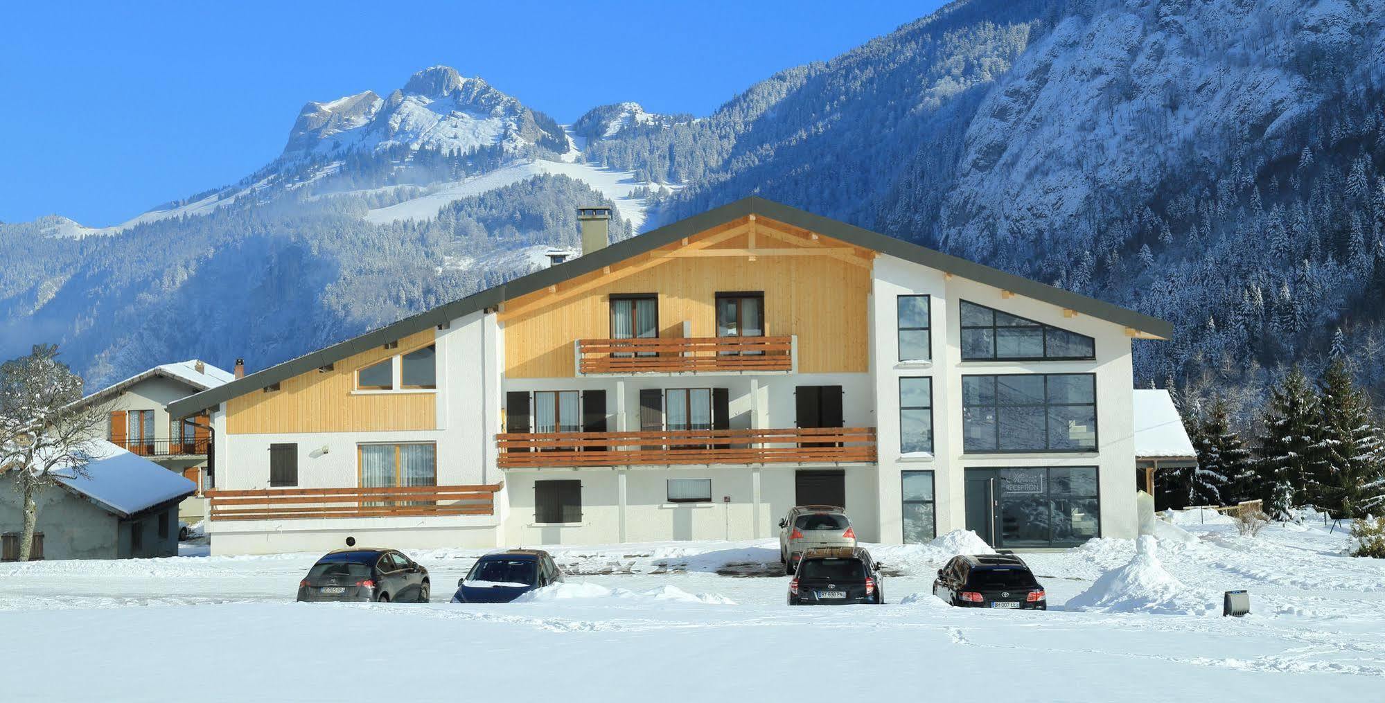 Les Moineaux Hotel Bellevaux Luaran gambar