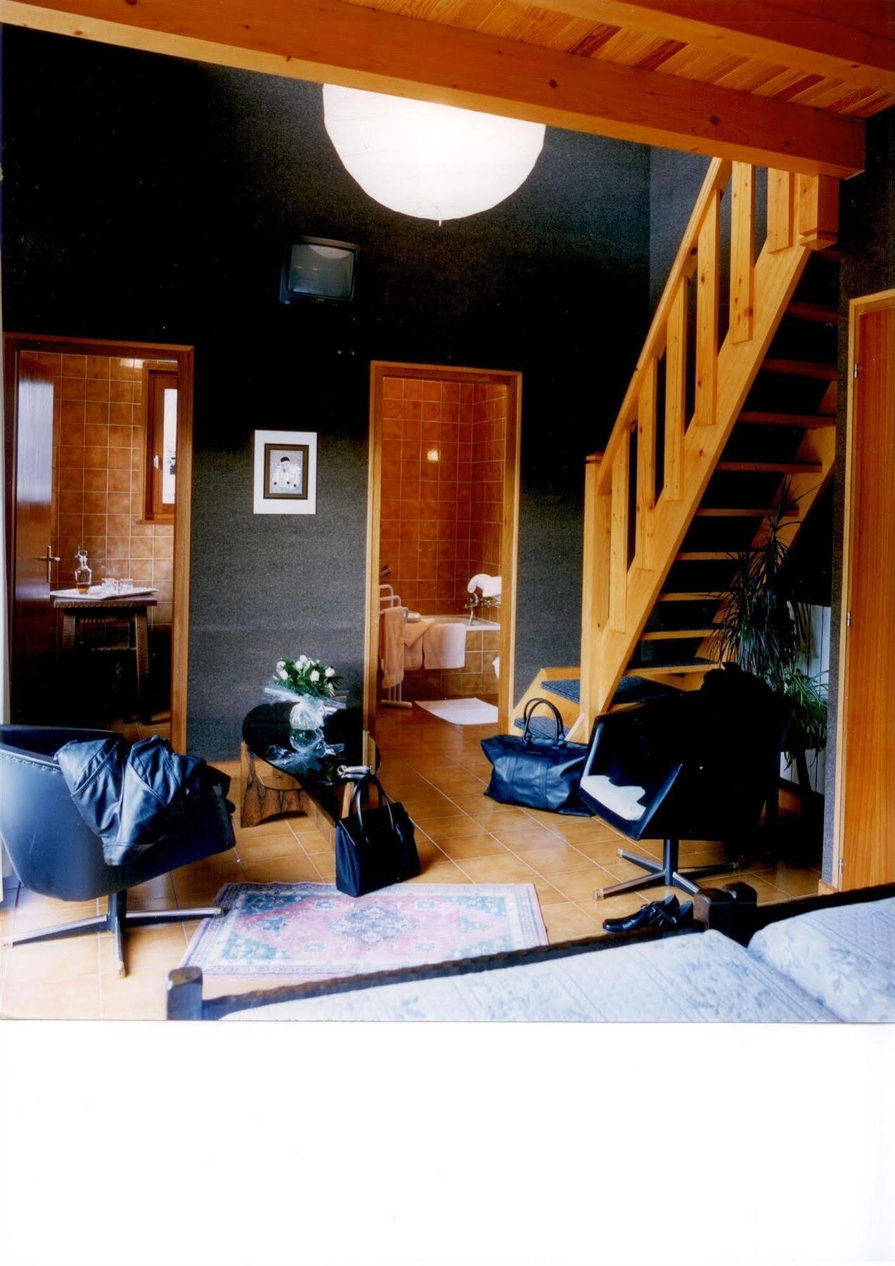 Les Moineaux Hotel Bellevaux Luaran gambar