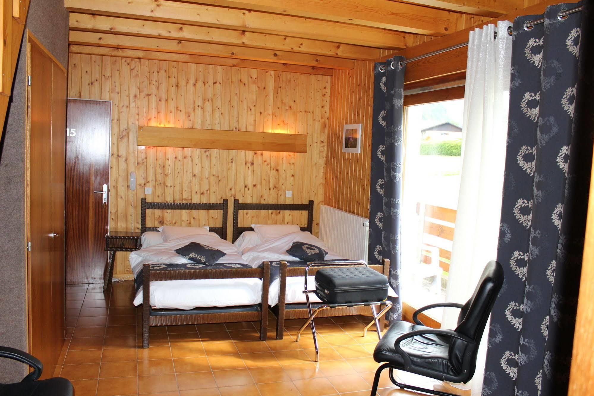 Les Moineaux Hotel Bellevaux Luaran gambar